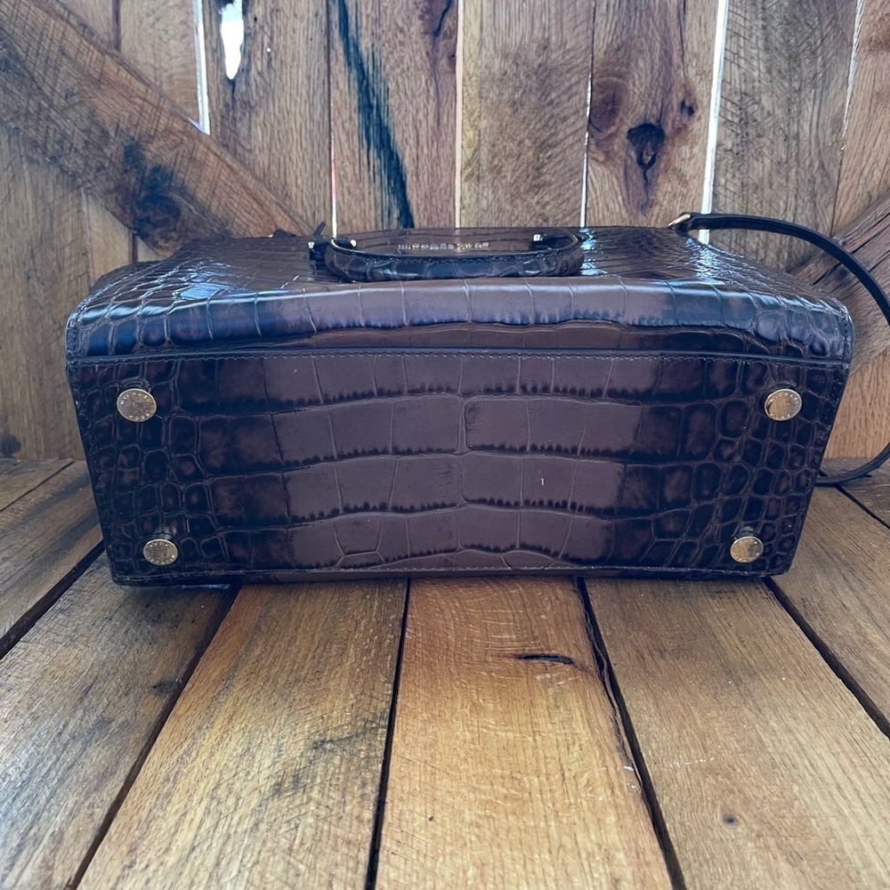 Michael Kors Brown Snakeskin Texture Handbag Purse - Picture 8 of 8